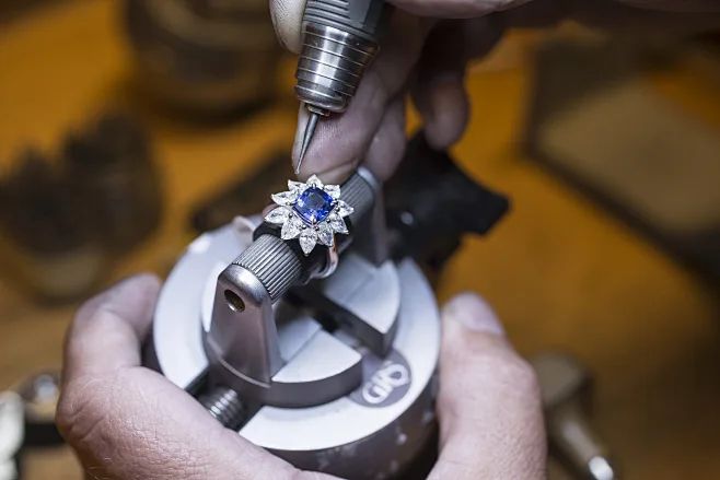 1763802112781099.jpg CNC machining jewelry.jpg